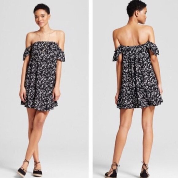 Mossimo Supply Co. Dresses & Skirts - Mossimo Off Shoulder Dress Black White Floral
